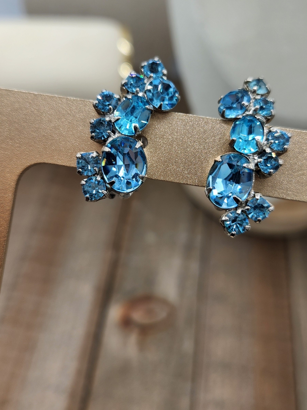 Vintage Blue Crystal Cluster Clip-On Earrings - Women Jewelry